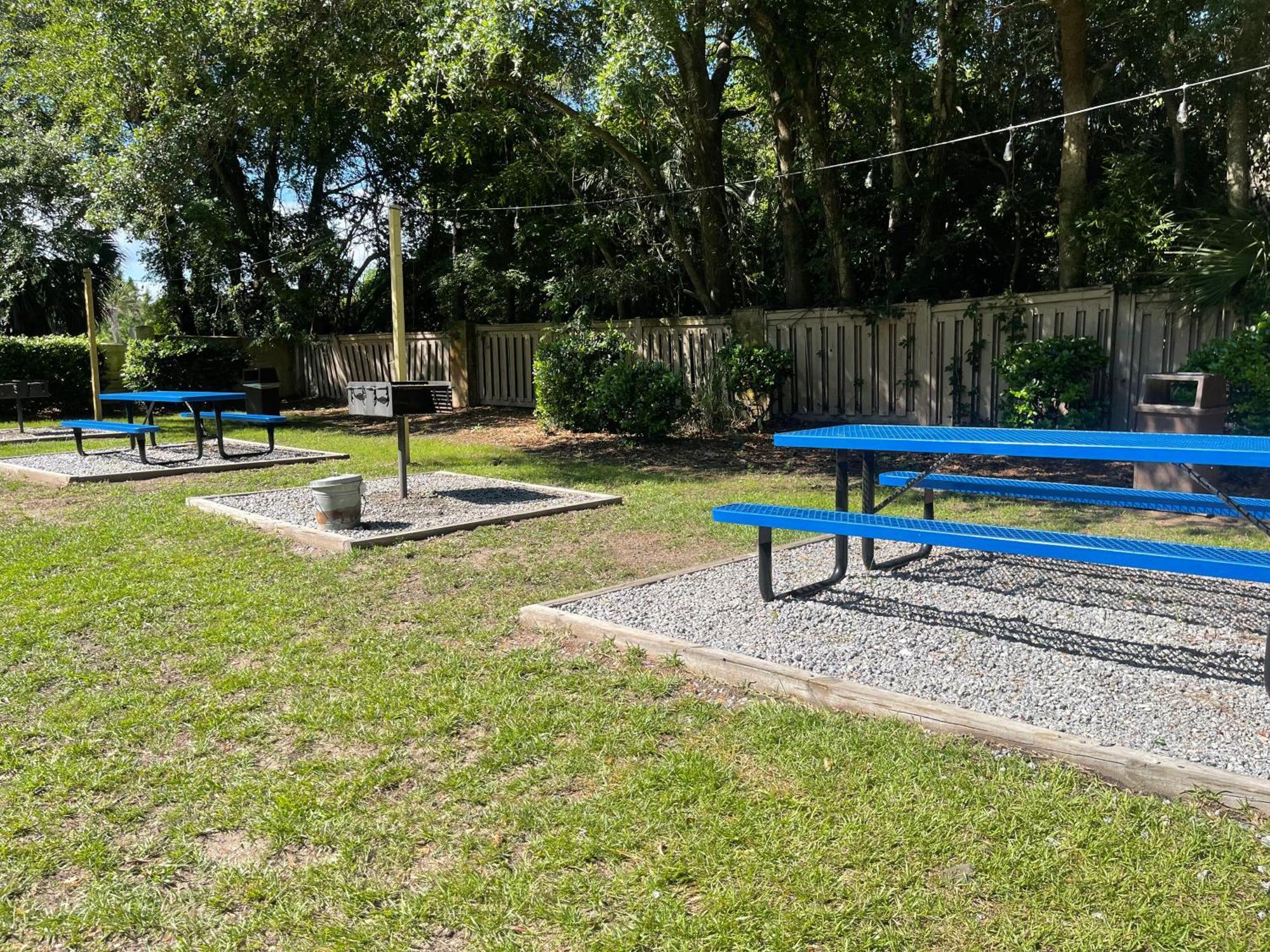 Resort Breeze- 2 Bedroom Pools, Hot Tub, Tennis, Beach Hilton Head Island Exterior photo
